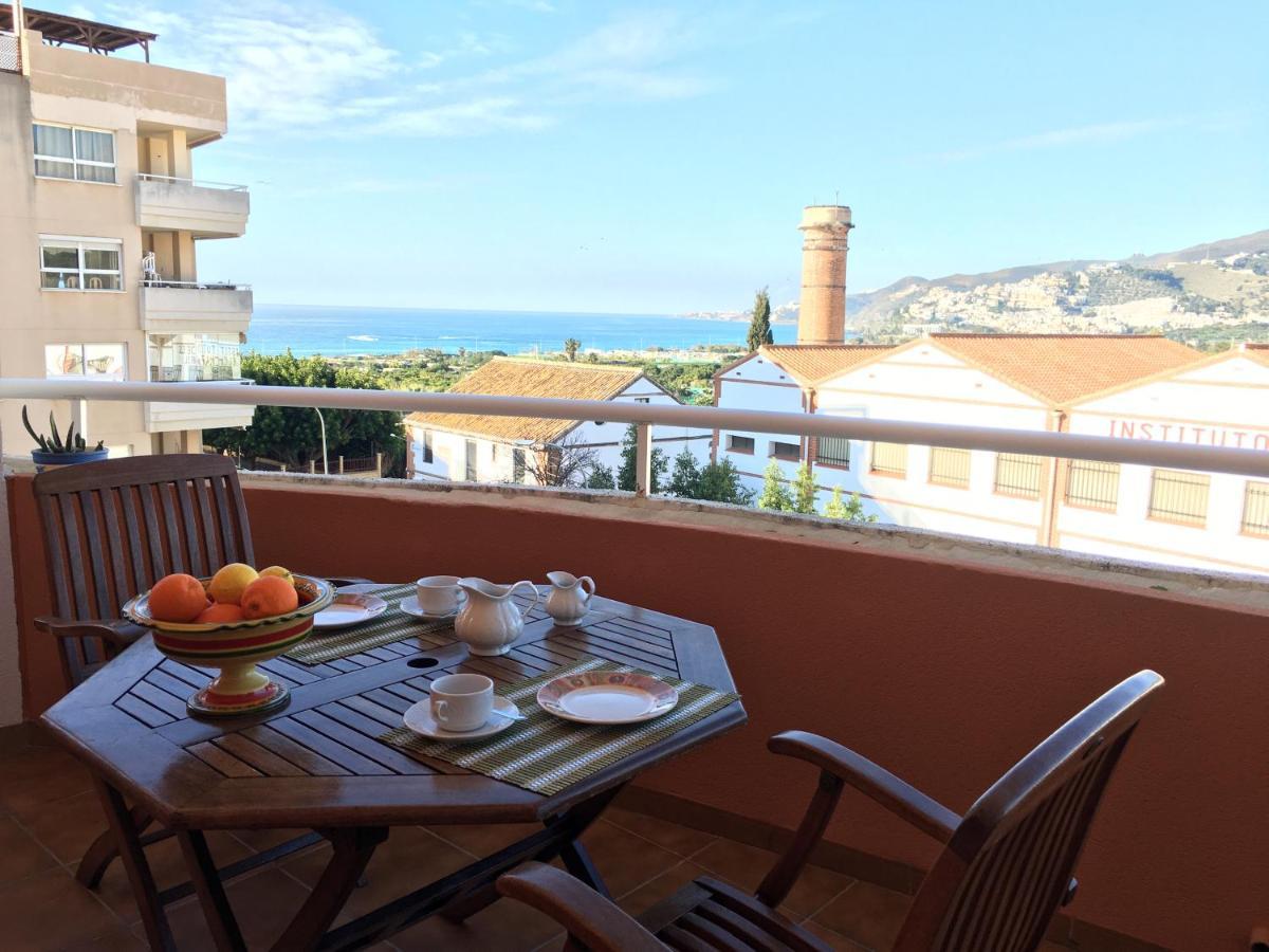 Апартаменты El Balcon De Mar Нерха Экстерьер фото