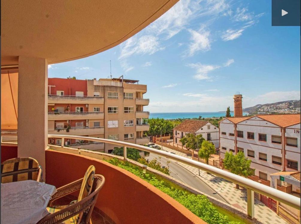 Апартаменты El Balcon De Mar Нерха Экстерьер фото